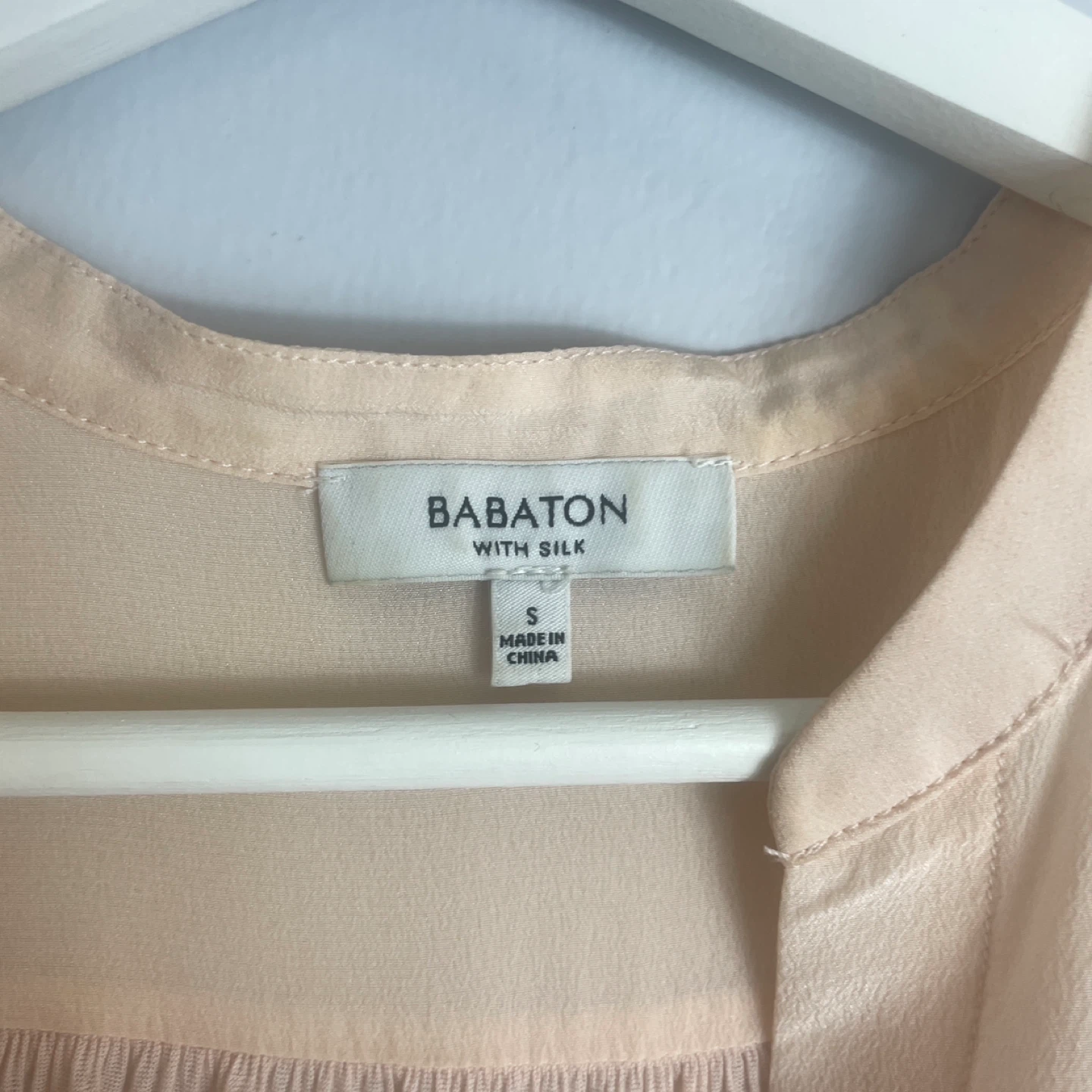 Aritzia Babaton Pink Silk Tunic Blouse Size Small - photo 3