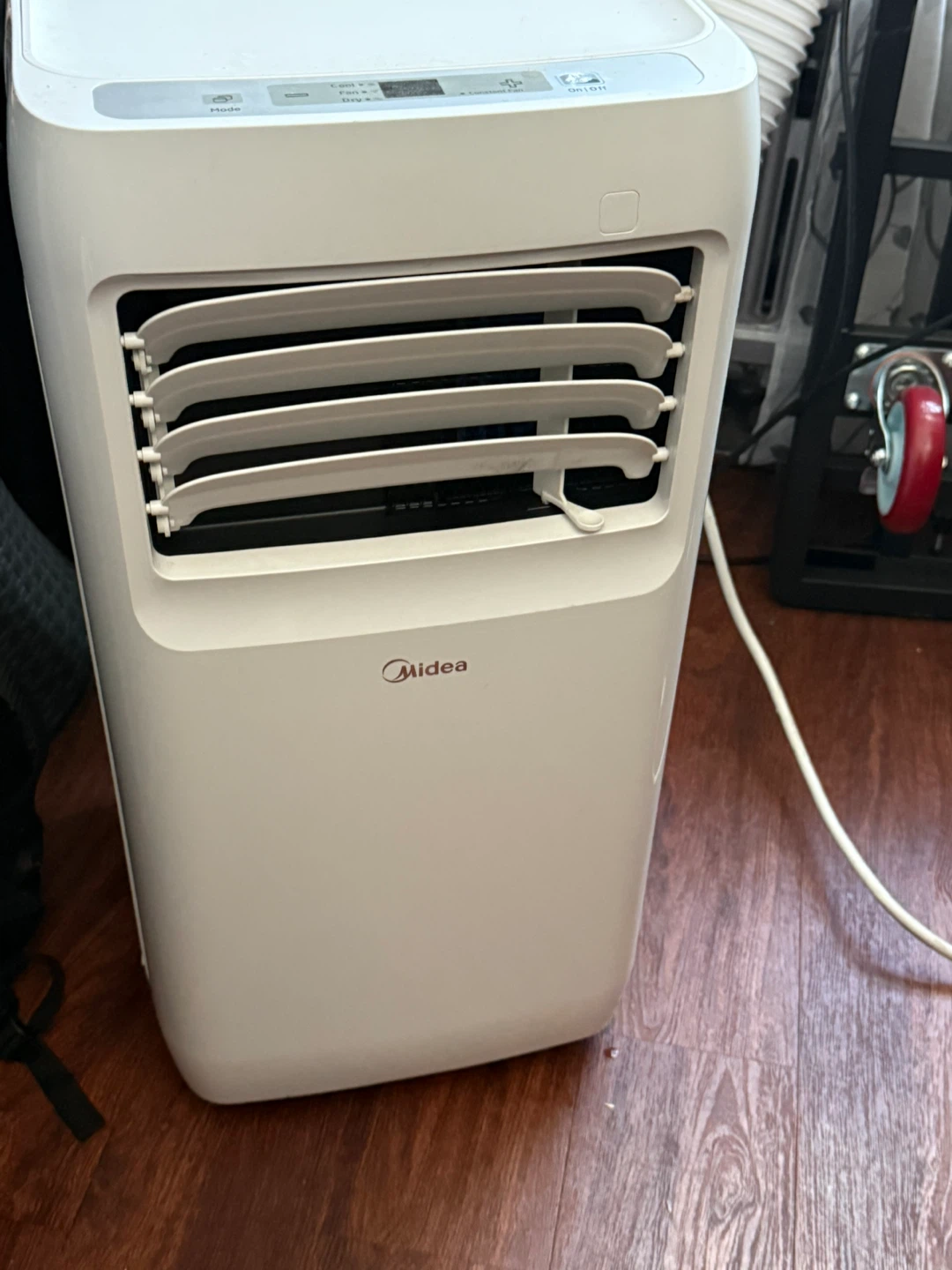 Midea Portable Air Conditioner - photo 3