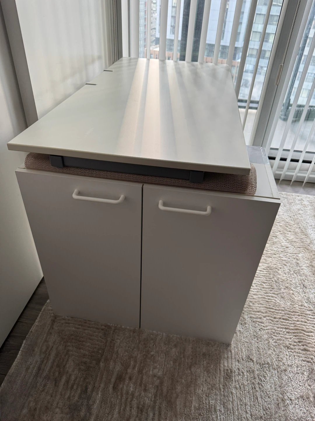 White Desk with Cabinet - photo 4