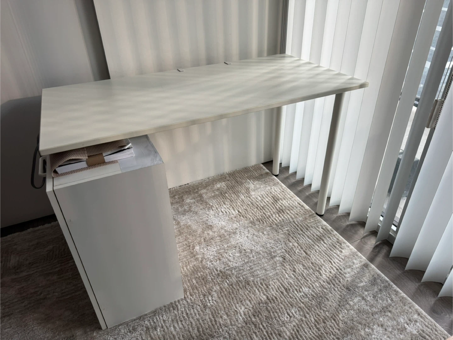 White Desk with Cabinet