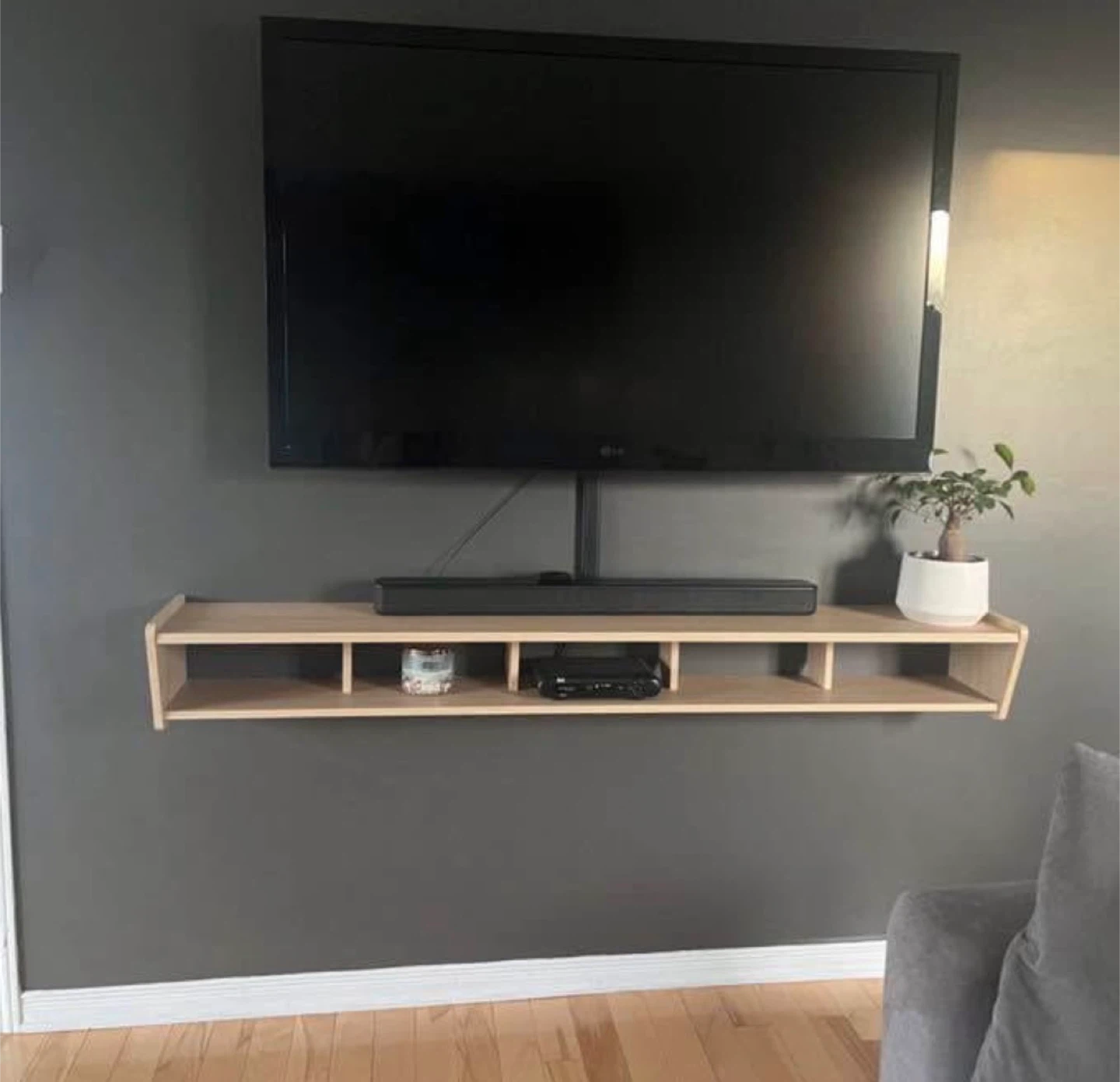New Modern Large Floating Oak TV Stand or Wall Display Shelf