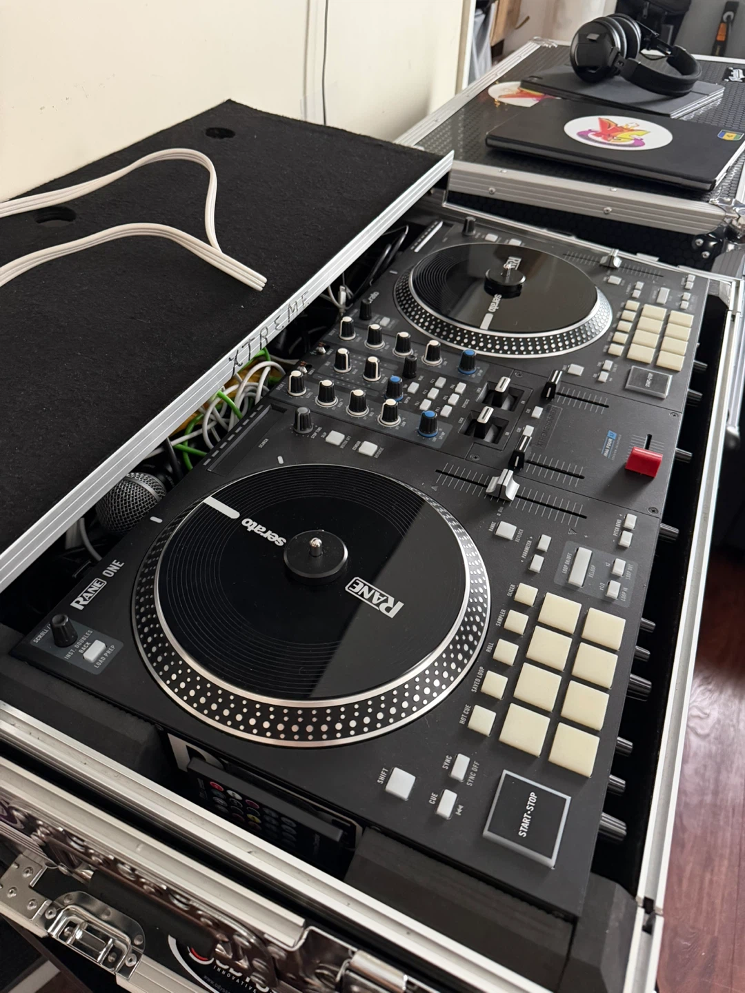 RANE ONE Serato DJ Controller - photo 3