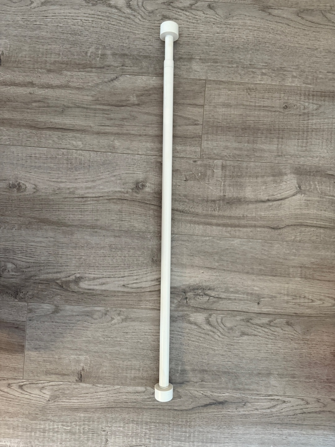 Curtain rod