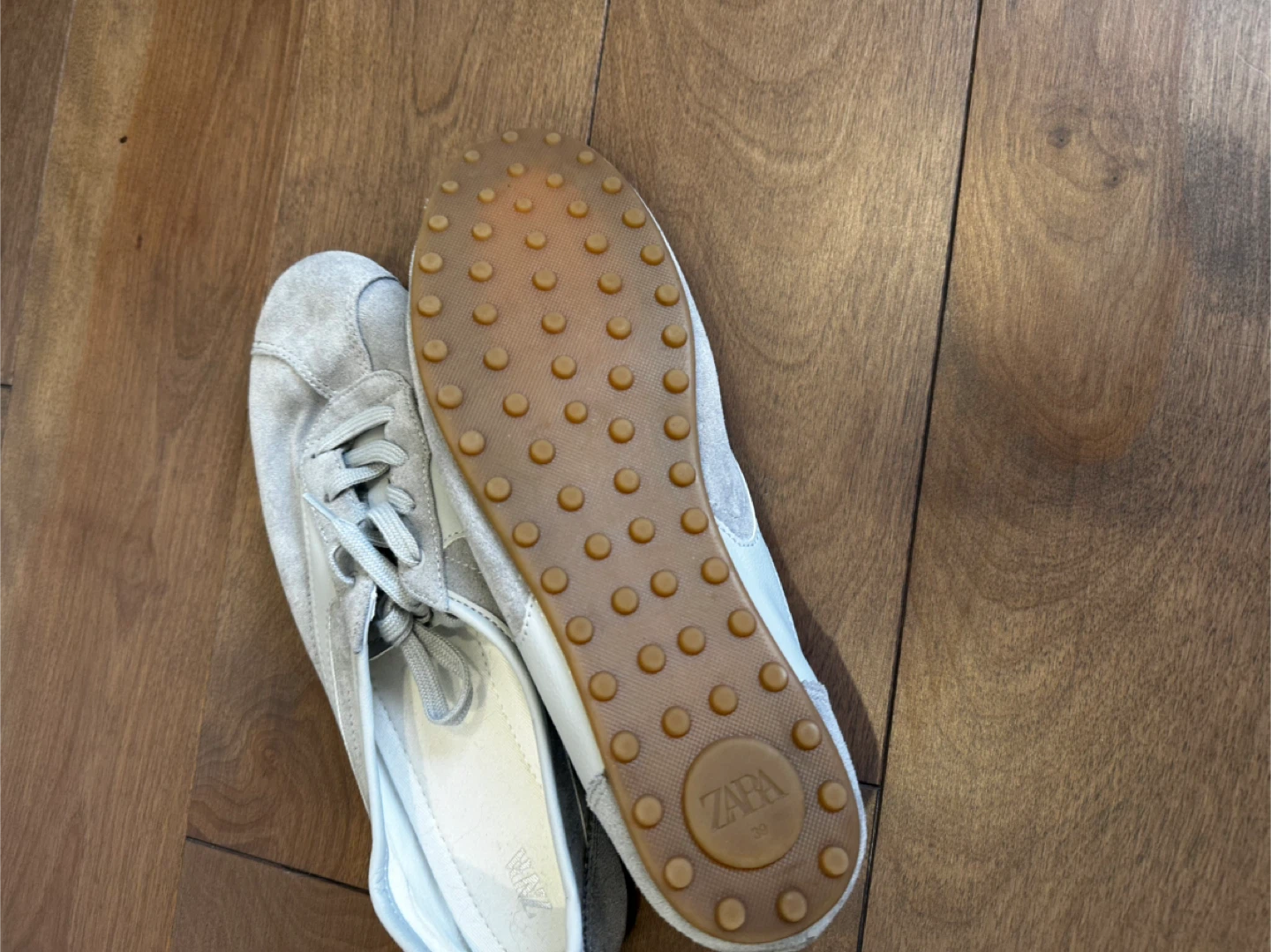 Zara Sneakers Size 39 - photo 3