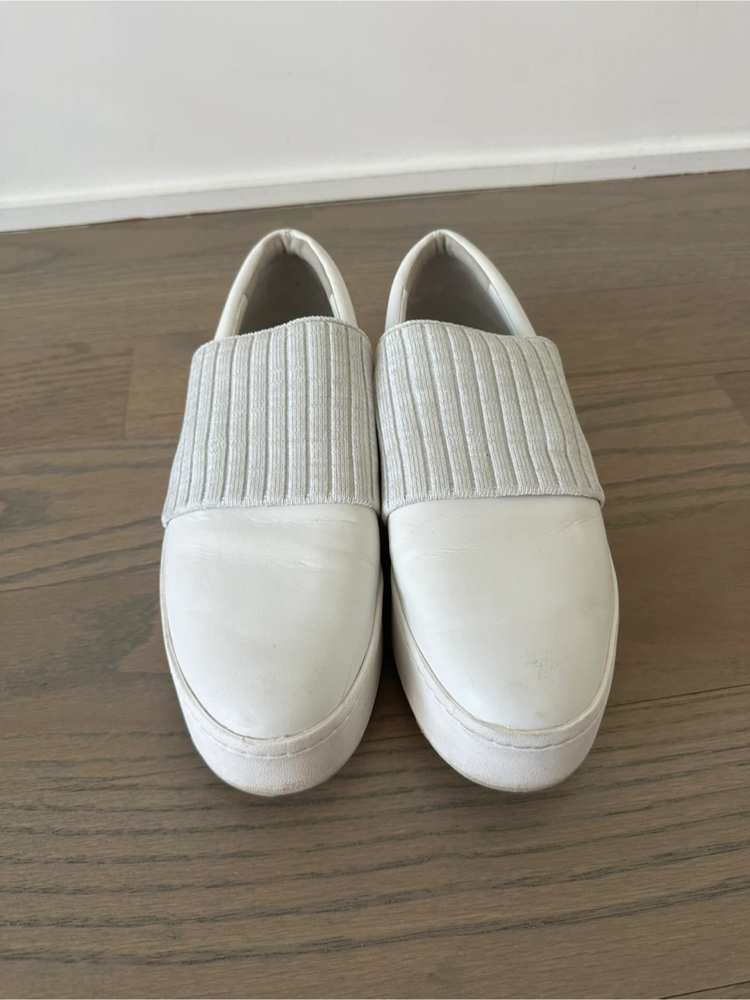 Vince Women's Slip-On Sneakers, Size 8 🥕
