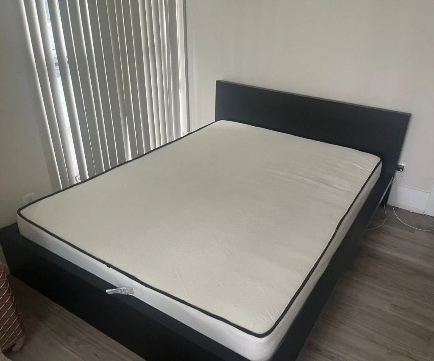 IKEA Malm Bed Frame with Mattress - Queen Size - photo 2