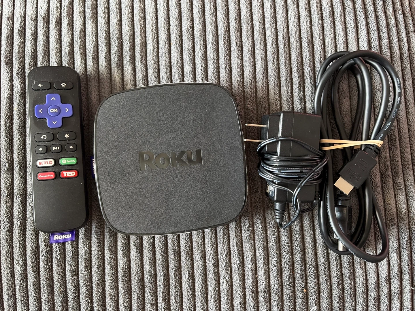 Roku Streaming Device with Remote & Cables