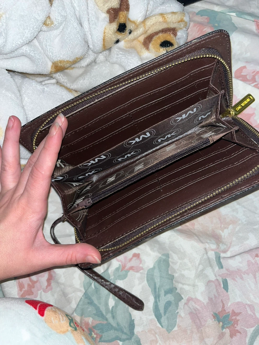 Michael Kors Wristlet Wallet - photo 5
