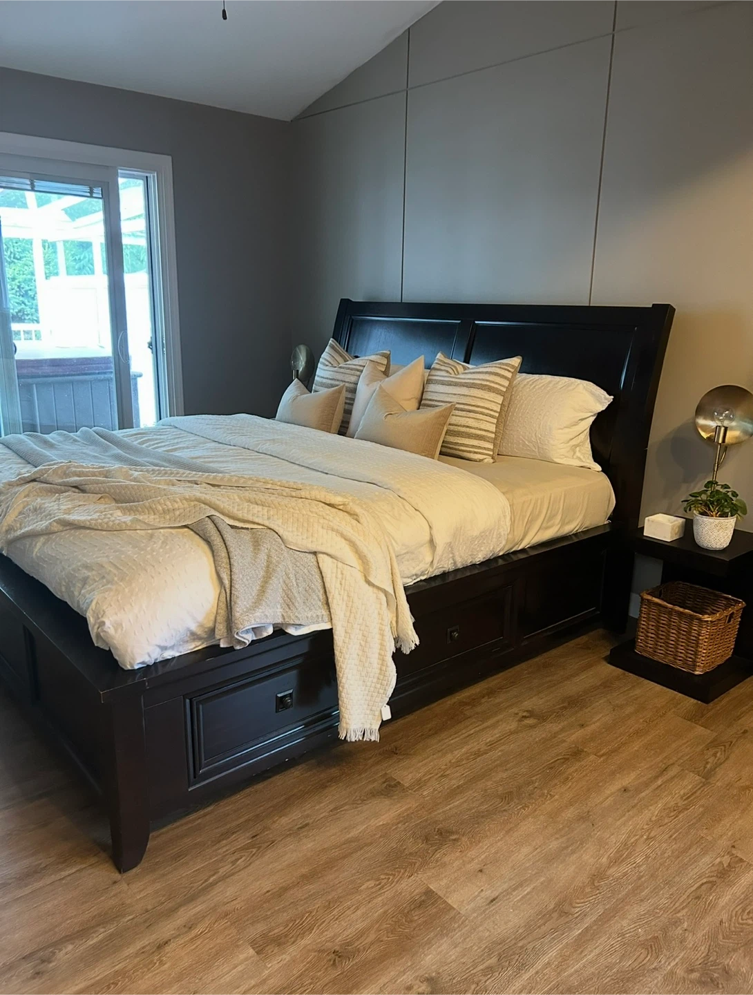3 piece Bedroom Suite