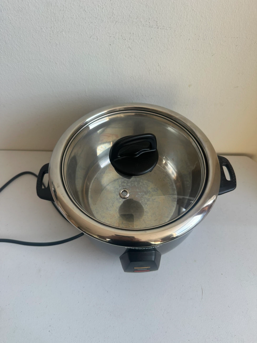 Elite Gourmet Rice Cooker - used
