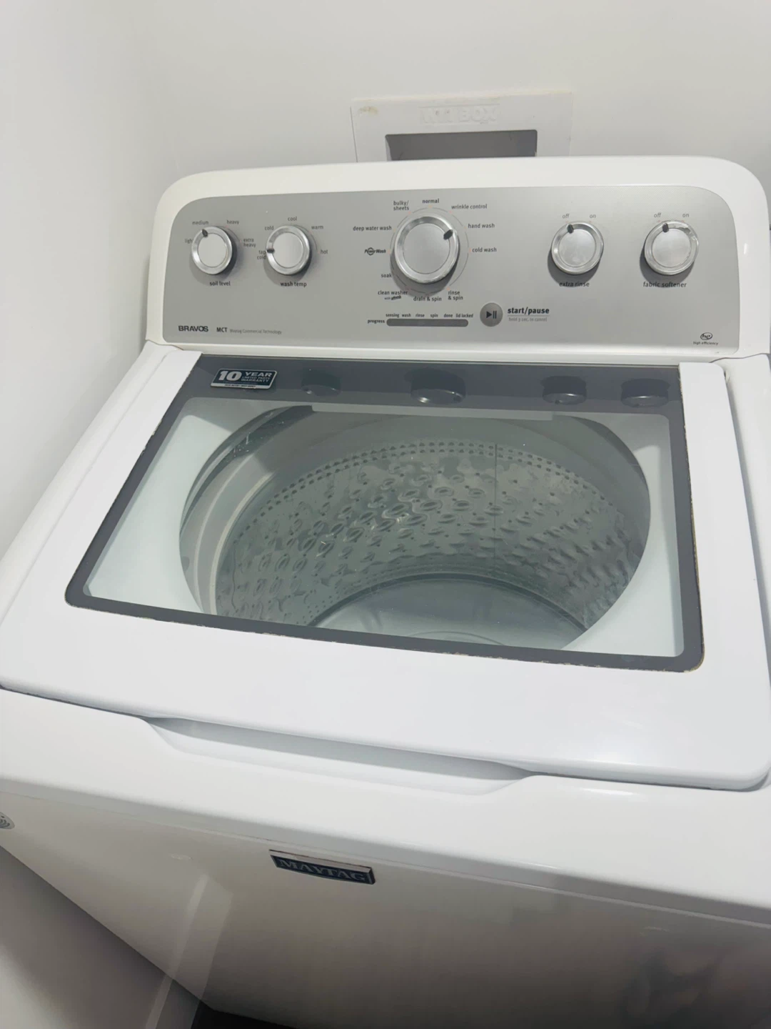 High end Washer & Dryer - Move out sale - photo 4