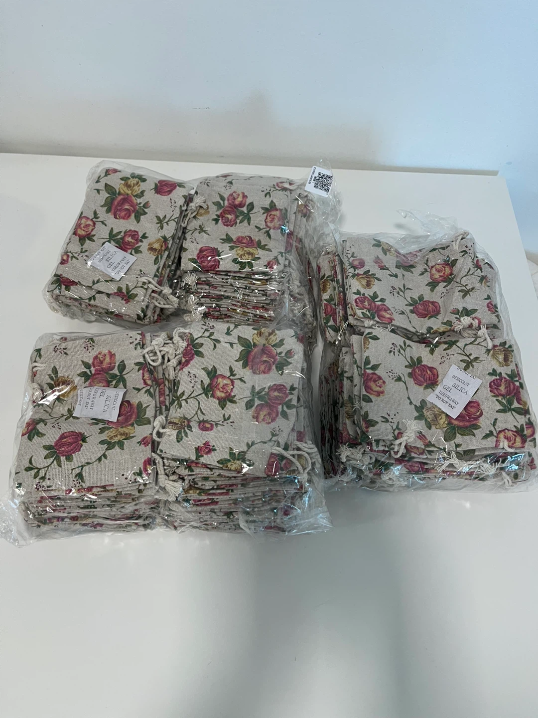 Gift Drawstring Pouches gift bags party bags - photo 5