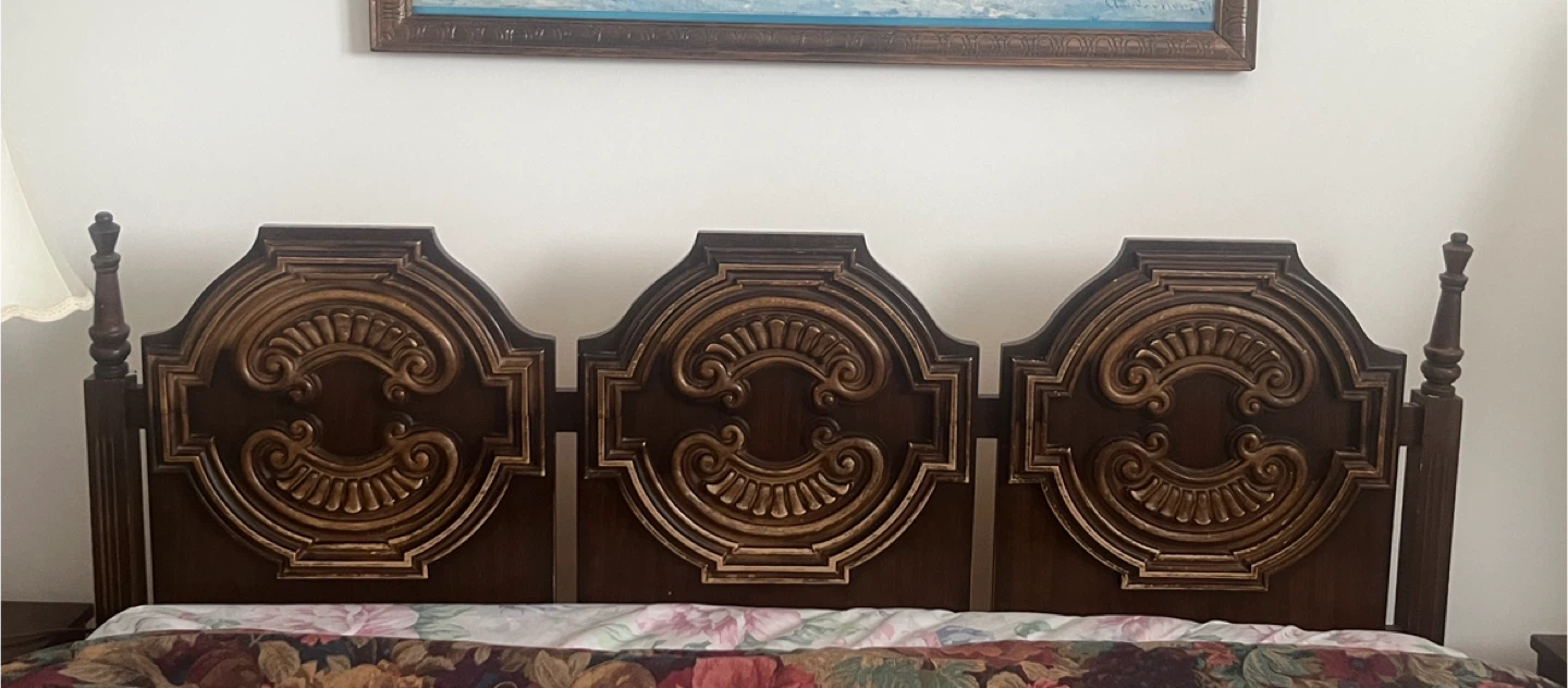 Vintage Dark Wood Bedroom Set