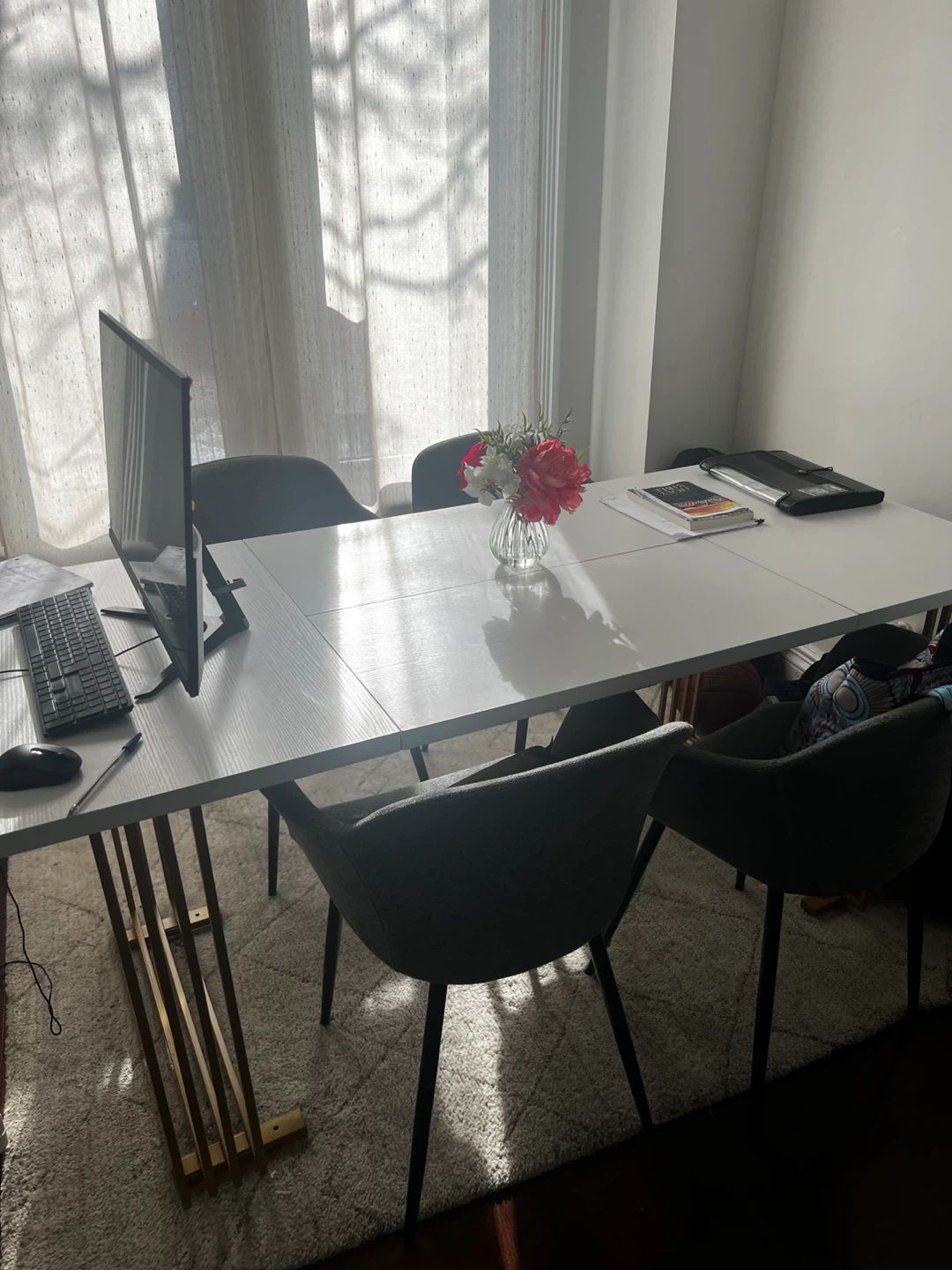 White Extendable Dining Table - photo 3