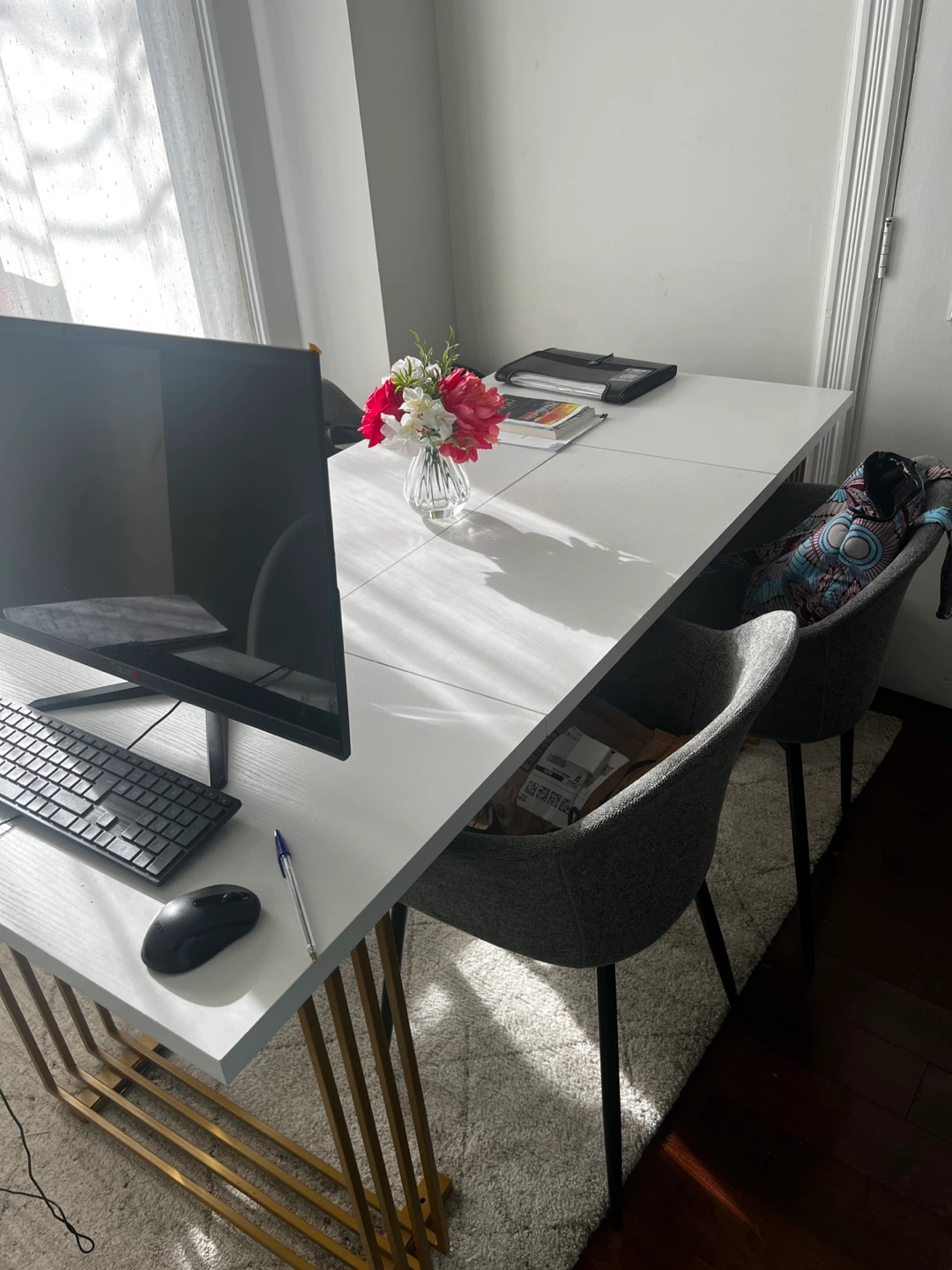 White Extendable Dining Table - photo 2