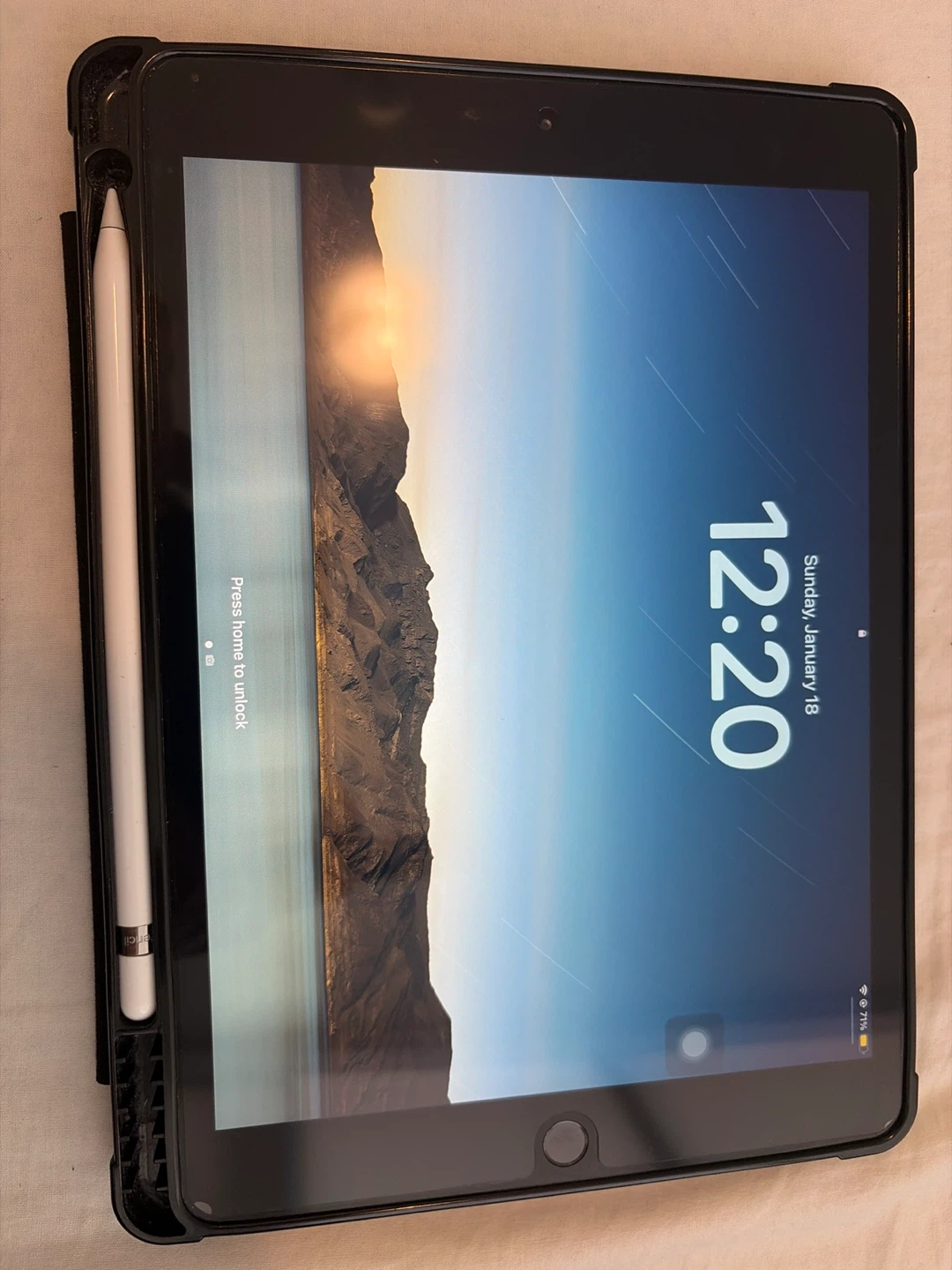 Apple iPad 8th generation + accessories