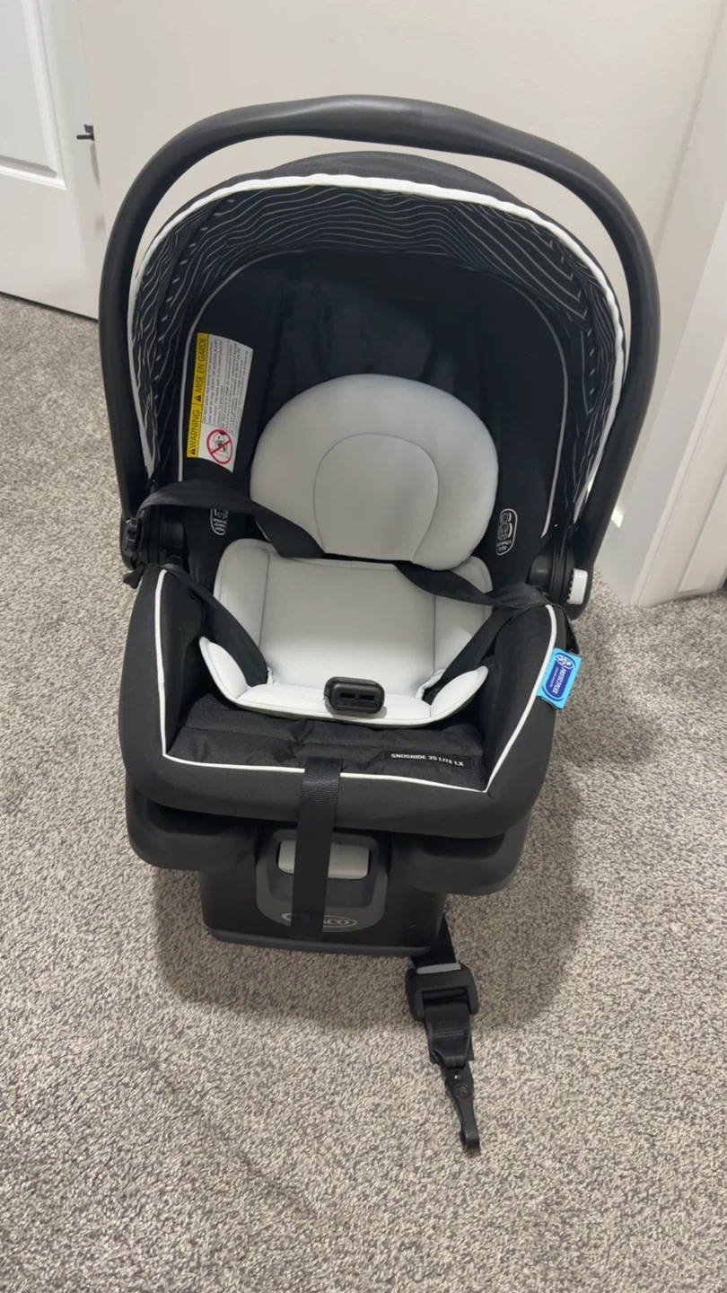 Graco SnugRide SnugFit 35 LX Infant Car Seat - photo 2