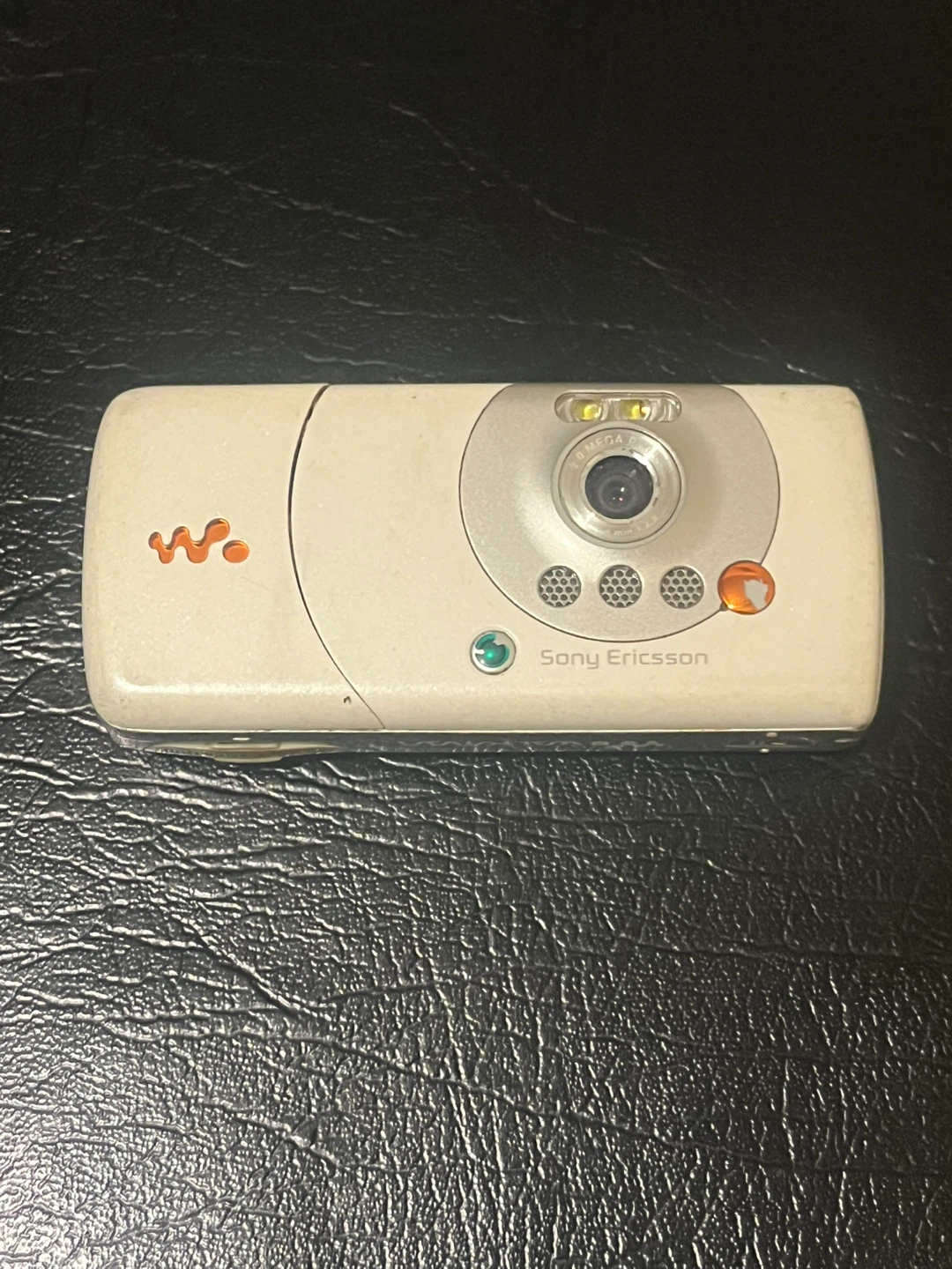 Sony Ericsson W810i Walkman Phone - photo 4