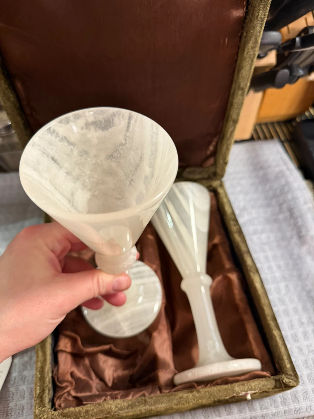 Dix Mille Villages Onyx Wine Glasses - photo 2