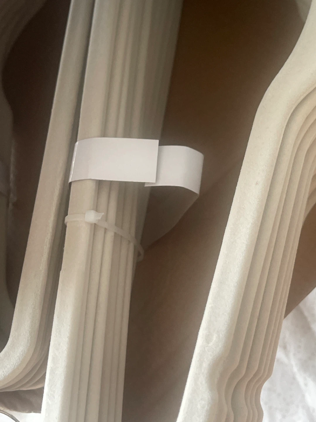 Non-Slip Velvet Hangers - 30 Pack - photo 2
