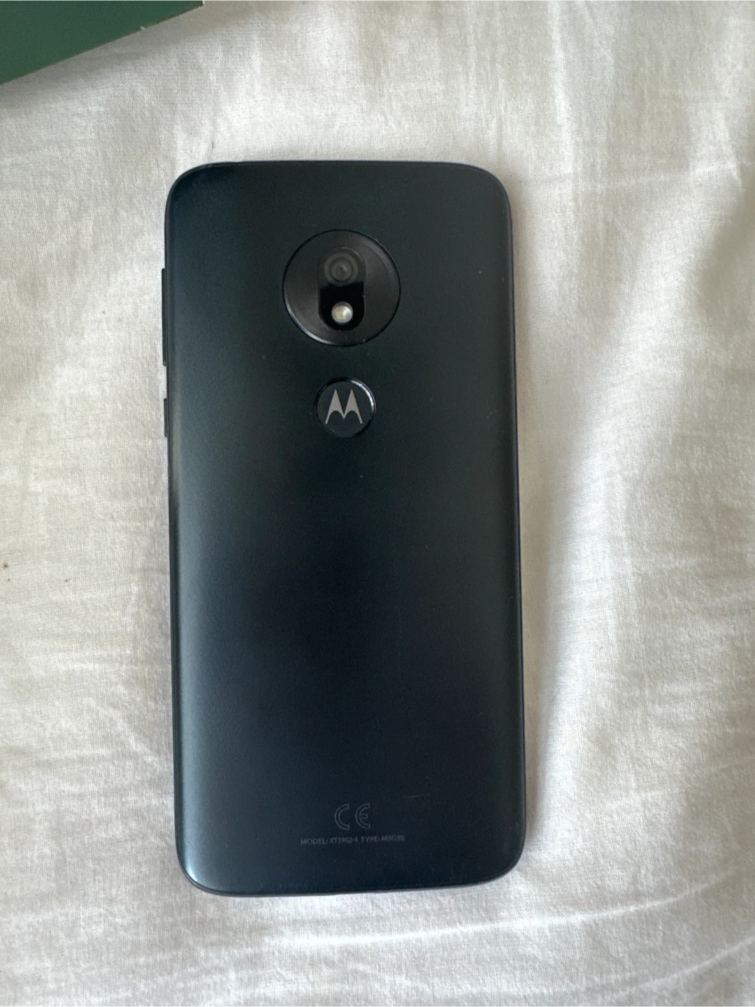 Motorola Moto G7 Play - Like New! - photo 4