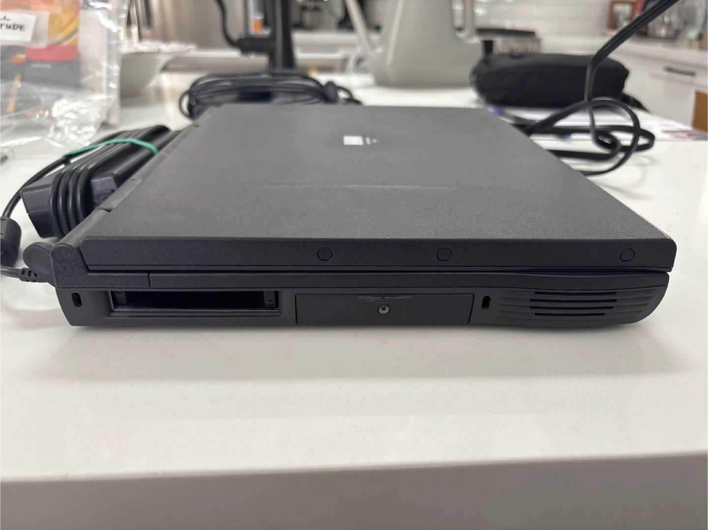 Dell Latitude CPx Laptop - photo 4