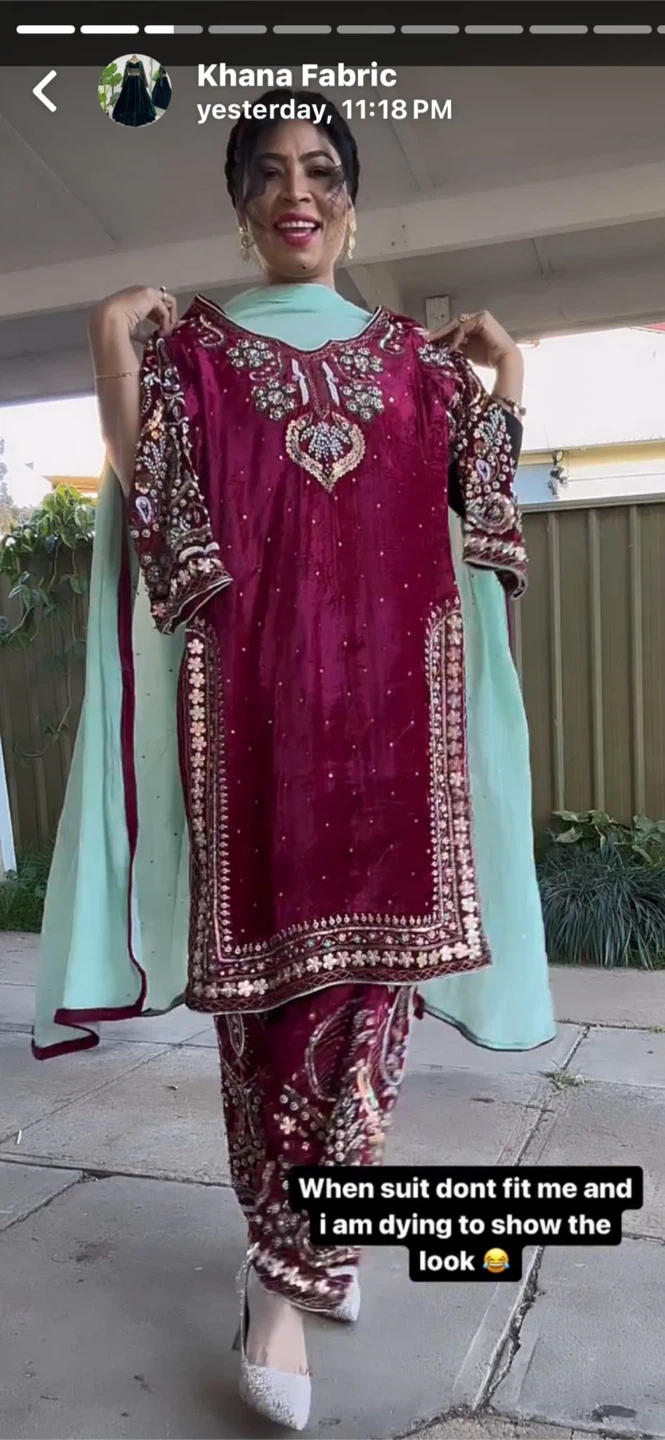 Purple Velvet Embroidered Shalwar Kameez - photo 3