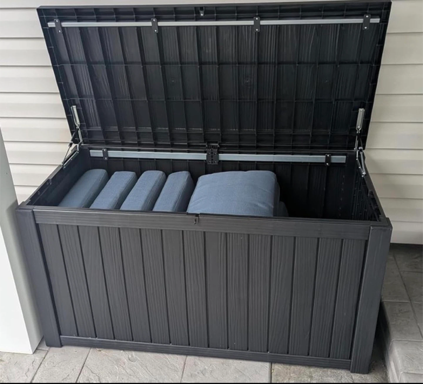 85 Gallon Deck Box