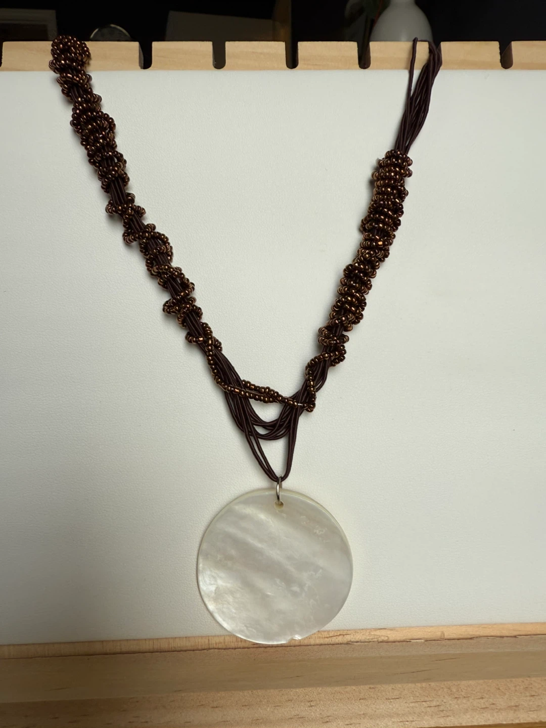 Strand Necklace with Mother of Pearl Pendant - photo 2
