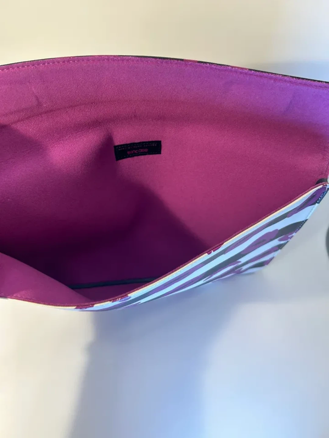Marc by Marc Jacobs Laptop/Tablet Case - photo 5