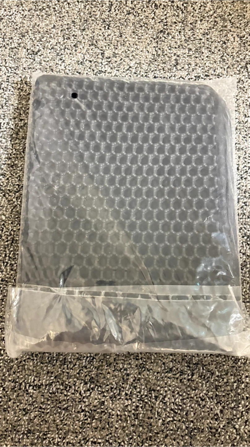 HCY&WLD Cat Litter Mat - New in Package! - photo 3