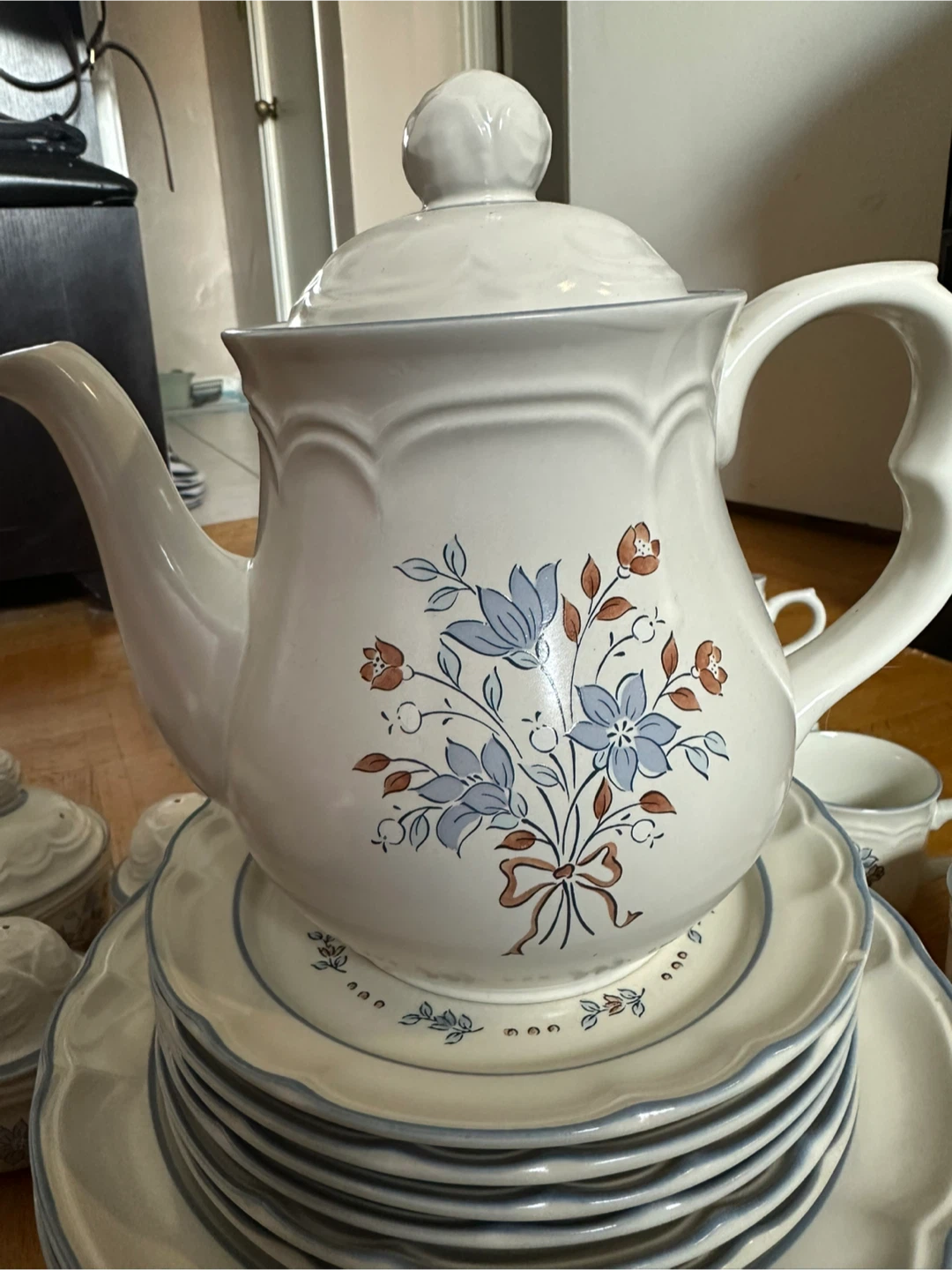 Cordella Bluet Stoneware - 58 Piece Set - photo 3