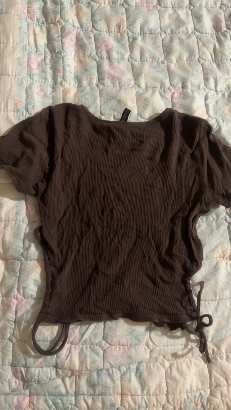 H&M Brown Ribbed Tie-Up Top - Size Small - photo 2