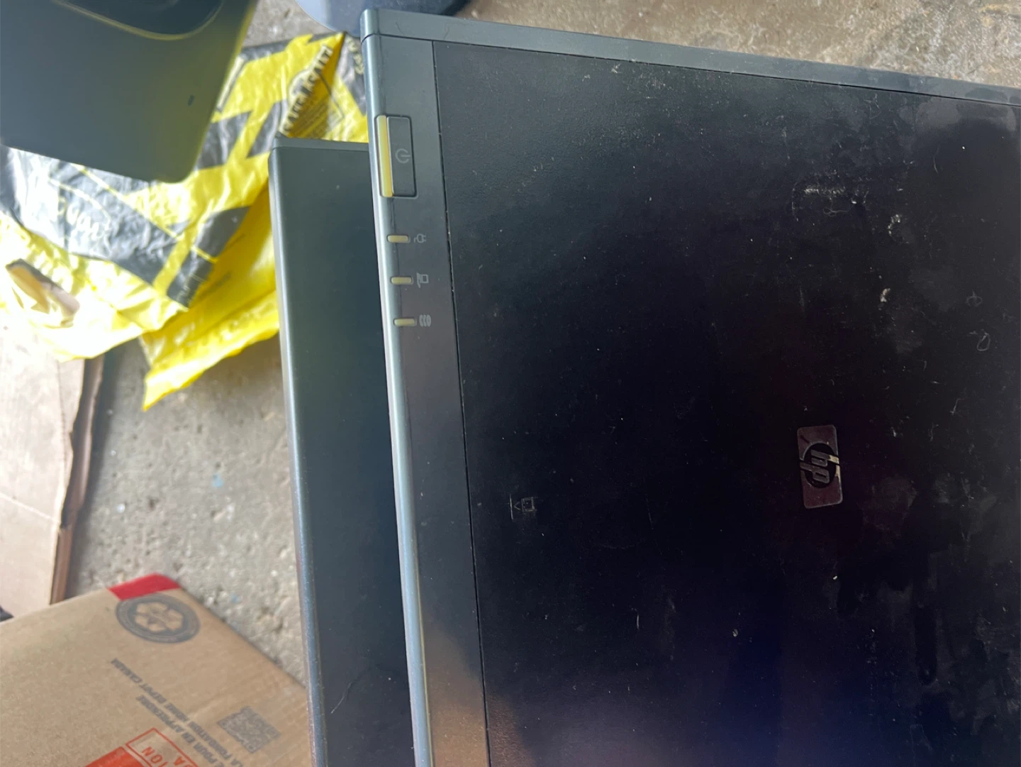 HP monitor riser - photo 3