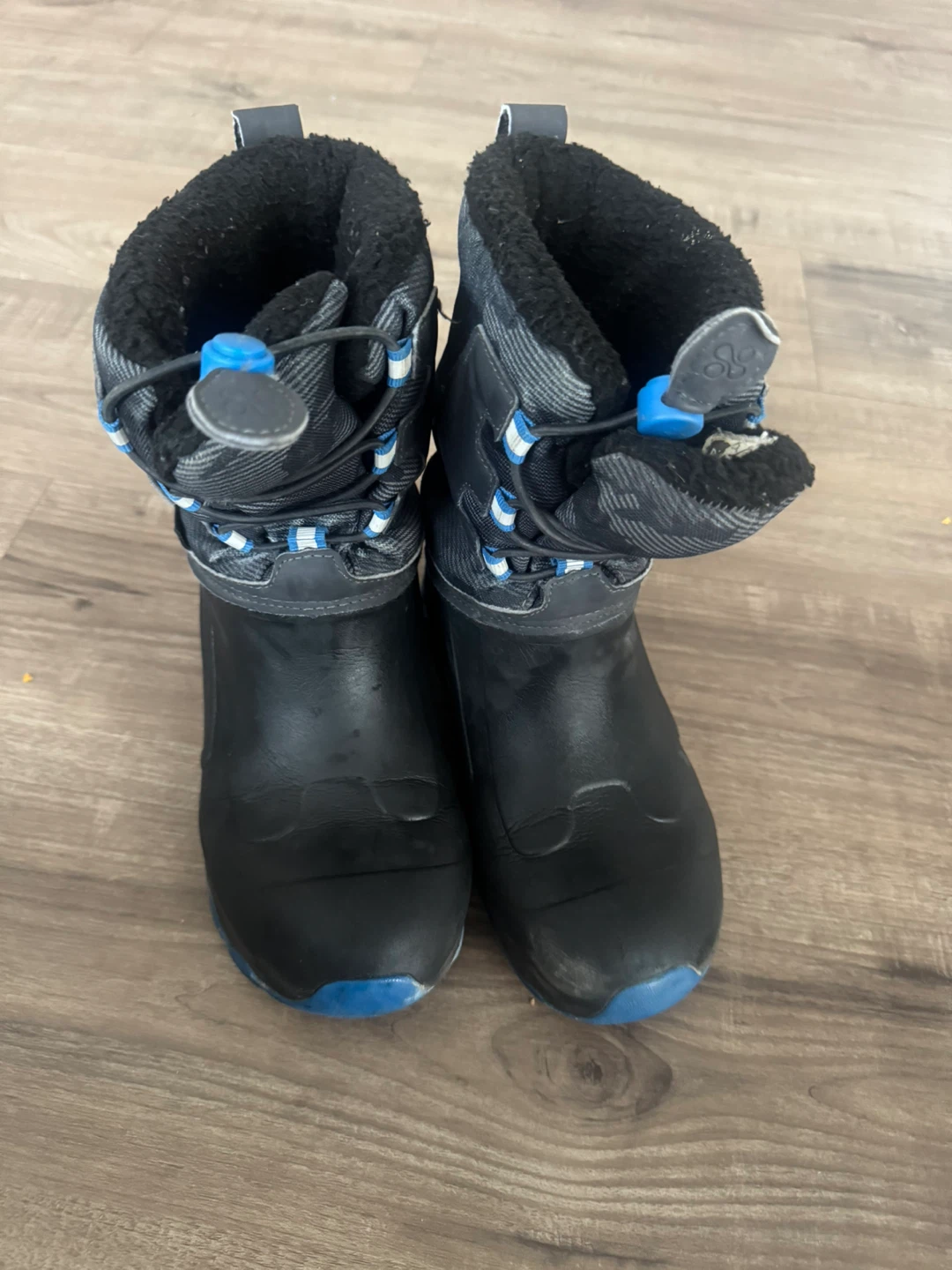 XMTN Winter Boots Size 2