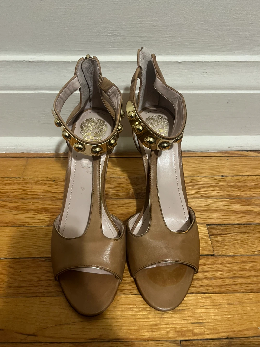 Vince Camuto Heels Size 8.5