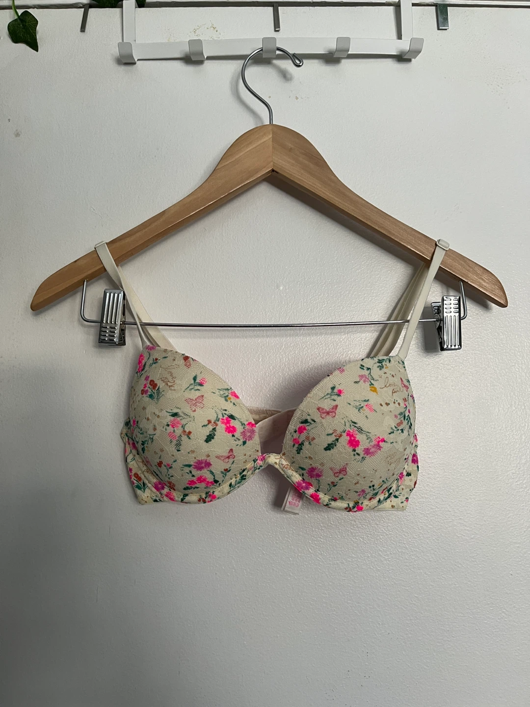 PINK Wear Everywhere Push-Up Bra 32B