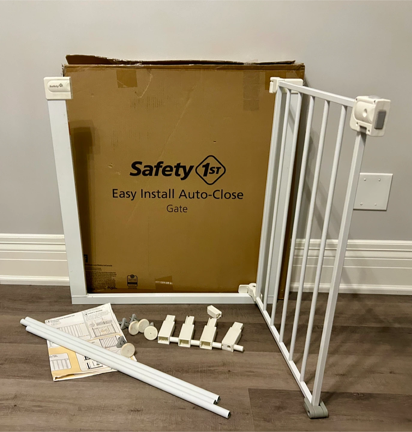 Safety 1st Easy Install Auto-Close Gate - photo 2