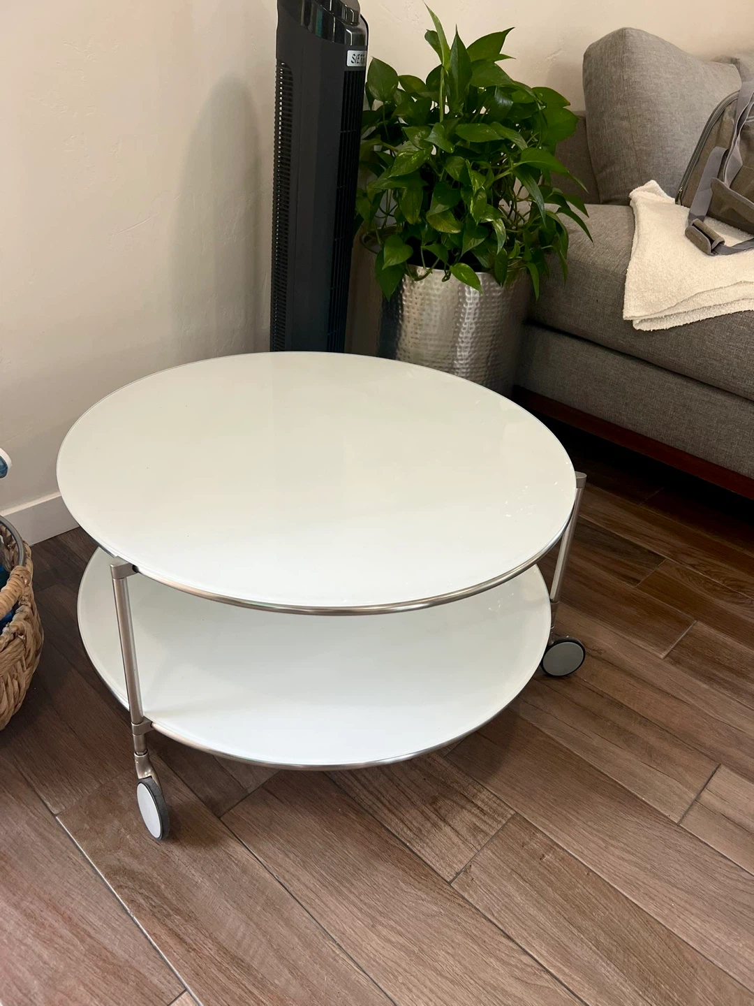 Round White Glass Coffee Table