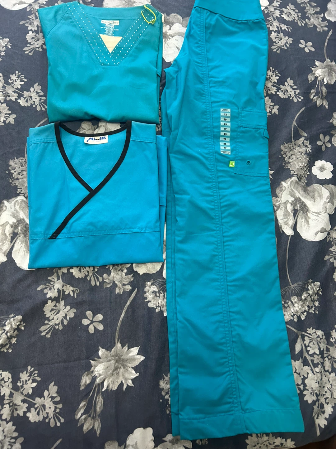 MOBS Scrubs - Tops & Pants - photo 5