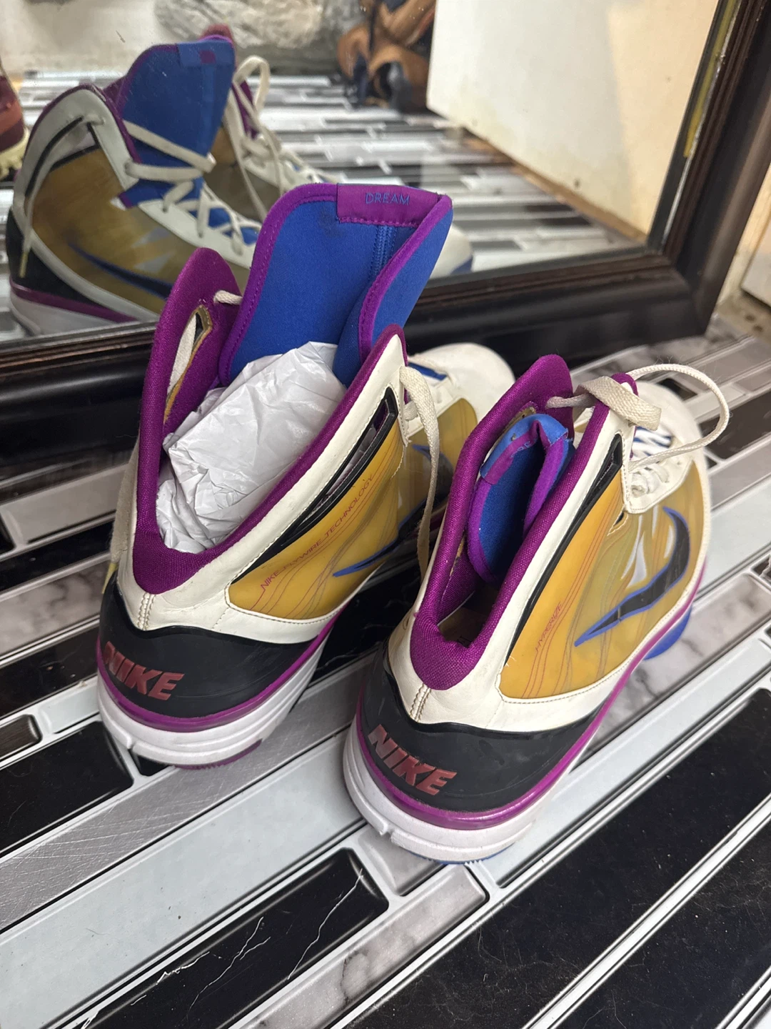 Nike Hyperize 'Varsity Royal Red Plum in(used size 15) - photo 4