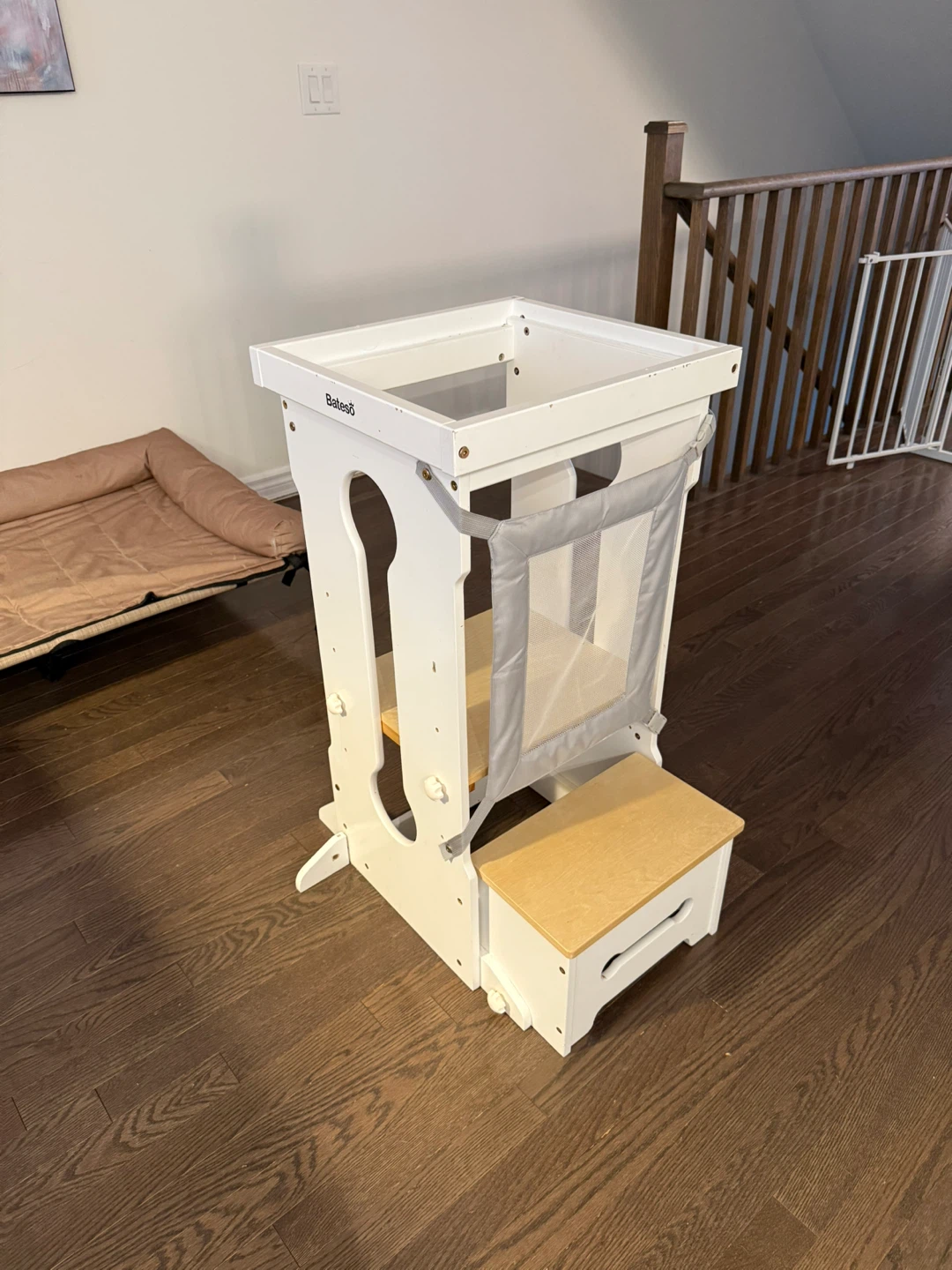 Bateso Kids Kitchen Step Stool