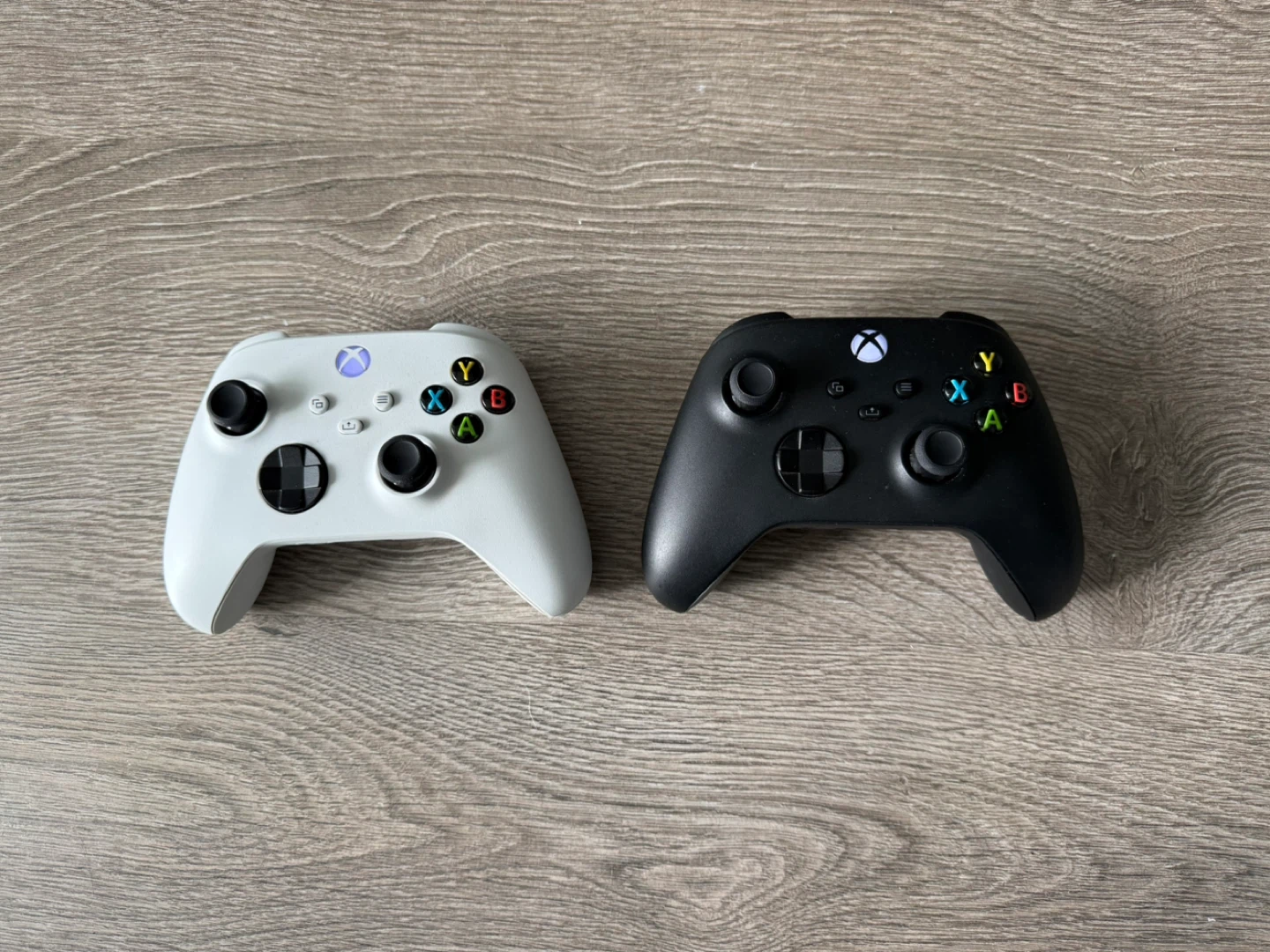 Xbox Wireless Controllers - Black & White