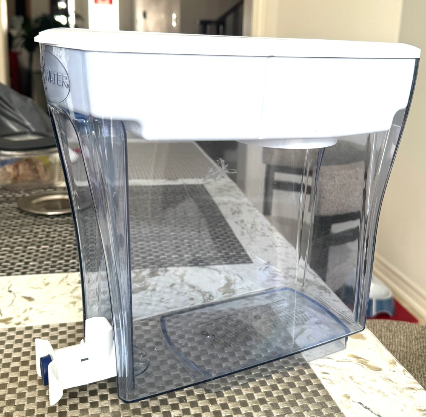 ZeroWater Water Pitcher with brand new Filter - photo 5