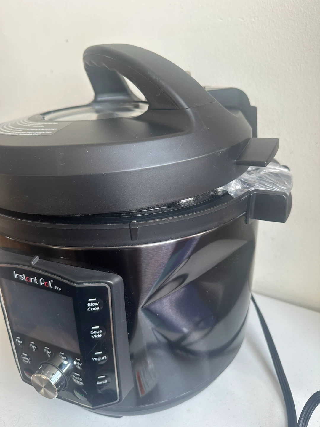 Instant Pot Pro - New - photo 3