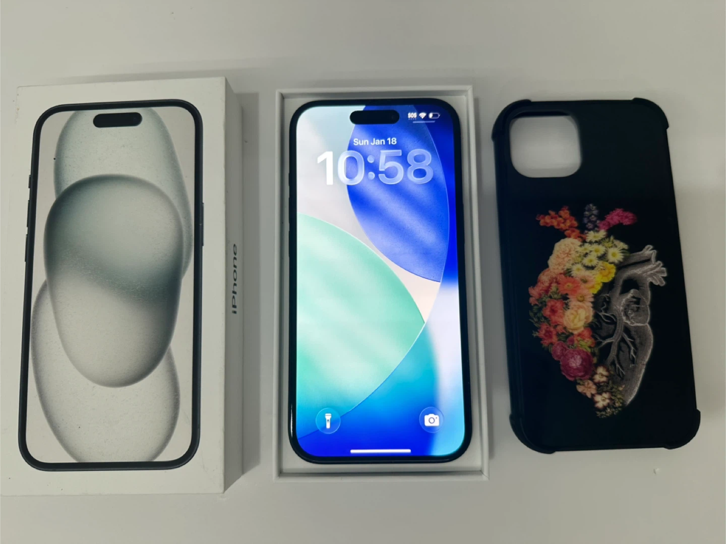 Apple iPhone 15 128GB Space Grey Dual Sim Unlocked 88% Battery - photo 2