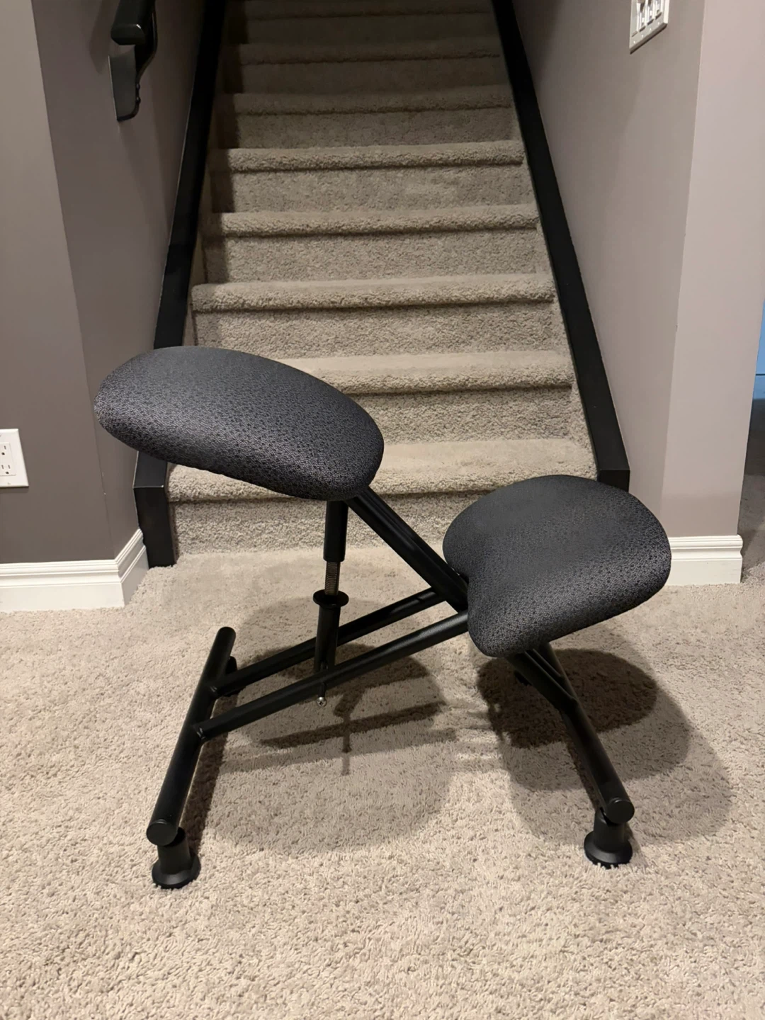 Kneeling Chair - Ergonomic Posture