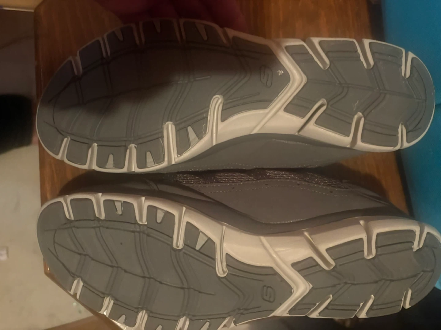 New Skechers Air-Cooled Memory Foam Wide Fit Shoes - photo 3