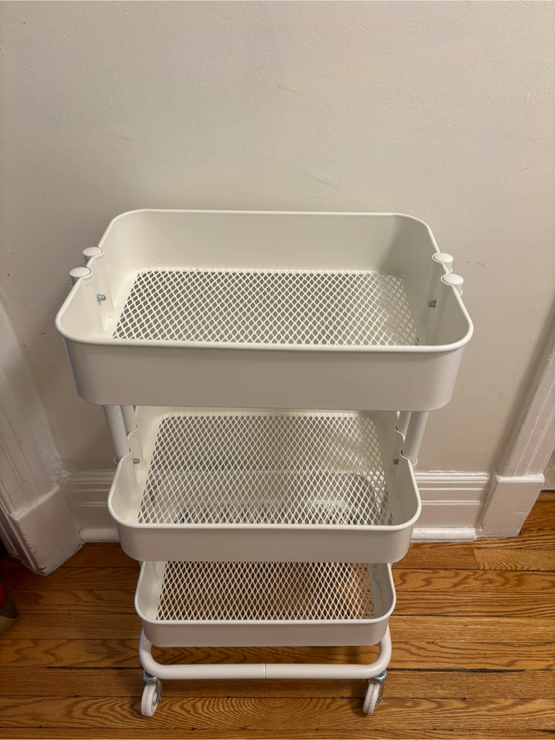 White Utility Cart - photo 2