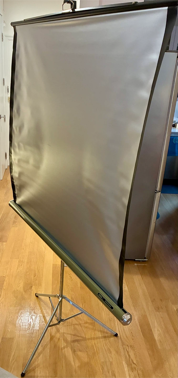 Knox Panorama Tripod Projection Screen - photo 2